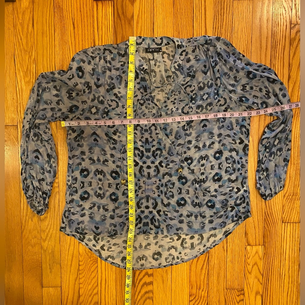 APNY Crossover Top with Tassel | Blue Leopard Print, Size Medium - Picture 4 of 7